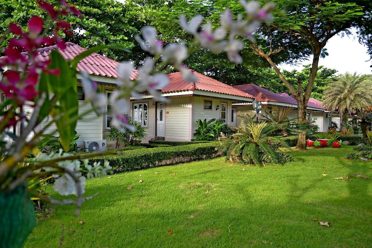 The Iris Resort 차오라오 비치 외부 사진